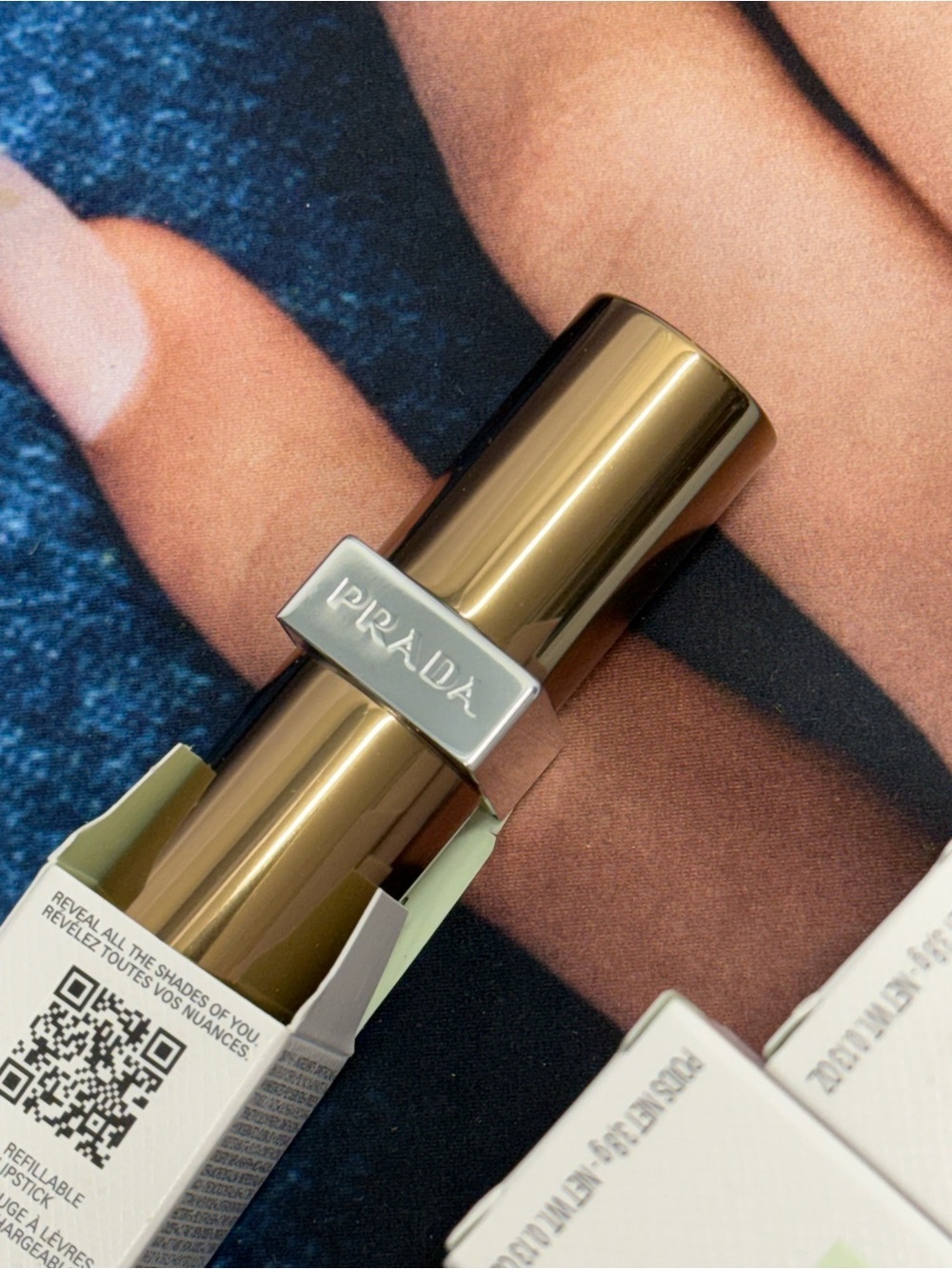(new+tag) Prada Monochrome B107 Lipstick (Box) Prada Soft Matte Lipstick Series - Picture 4 of 5